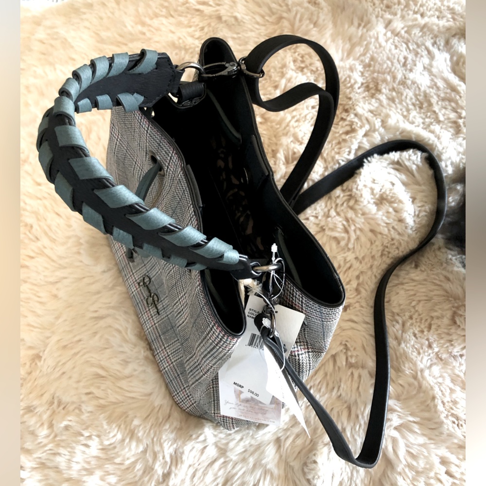 Brand new Jessica Simpson double handle hand/shoulder bag.